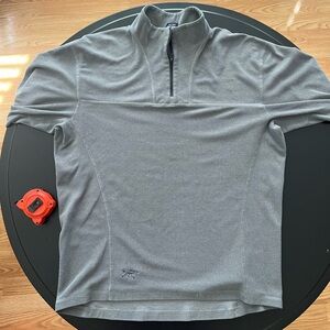 Arc’teryx 1/4 zip pullover